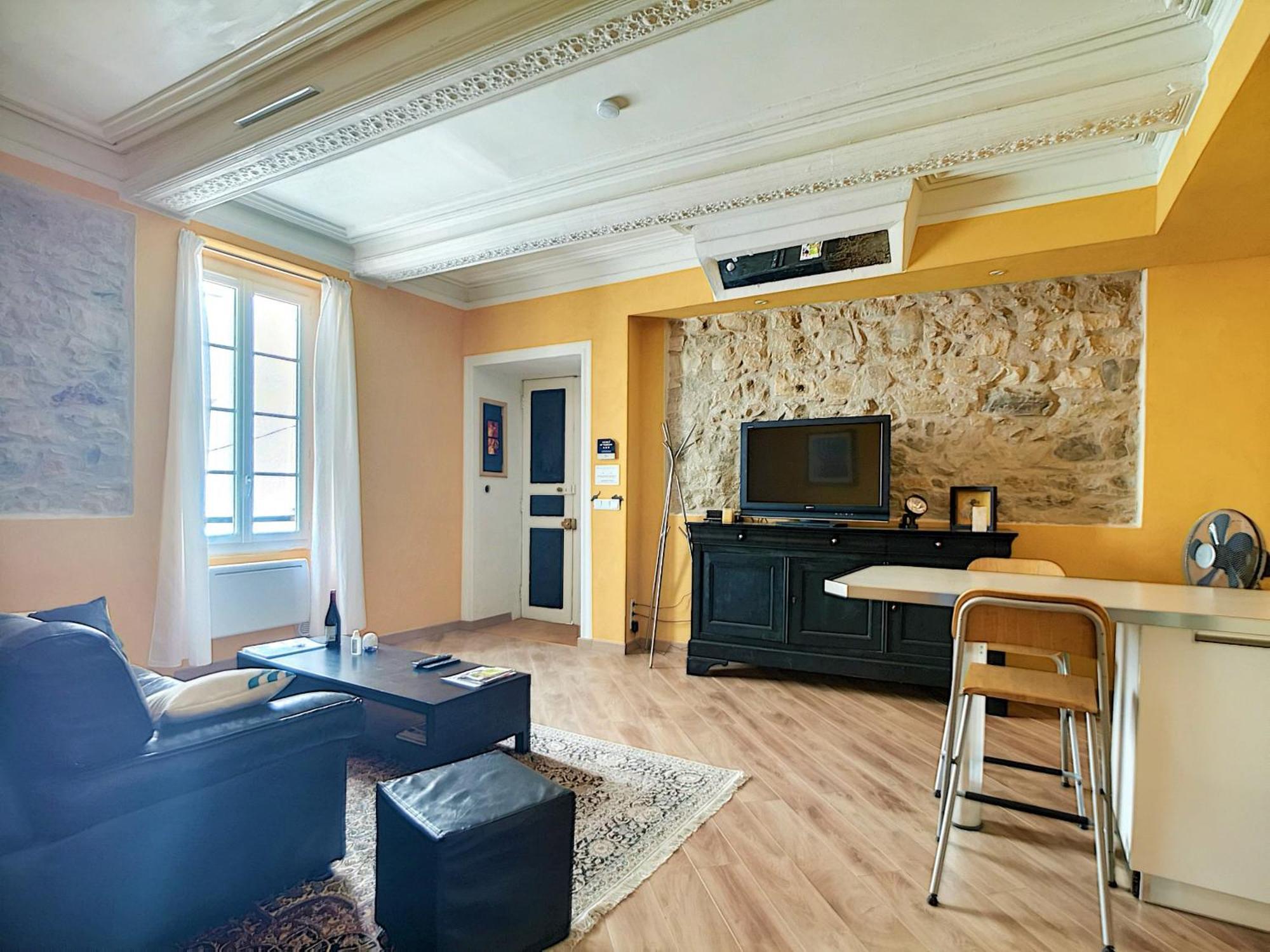Residence Verdi - Appartements Meubles En Centre Ville Bédarieux Екстериор снимка