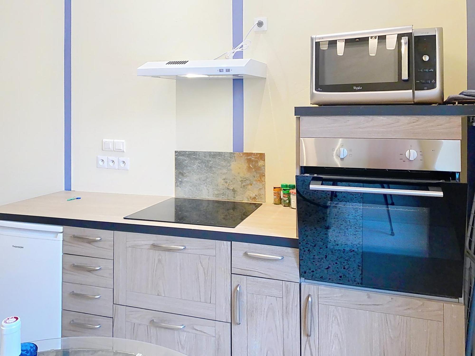 Residence Verdi - Appartements Meubles En Centre Ville Bédarieux Екстериор снимка