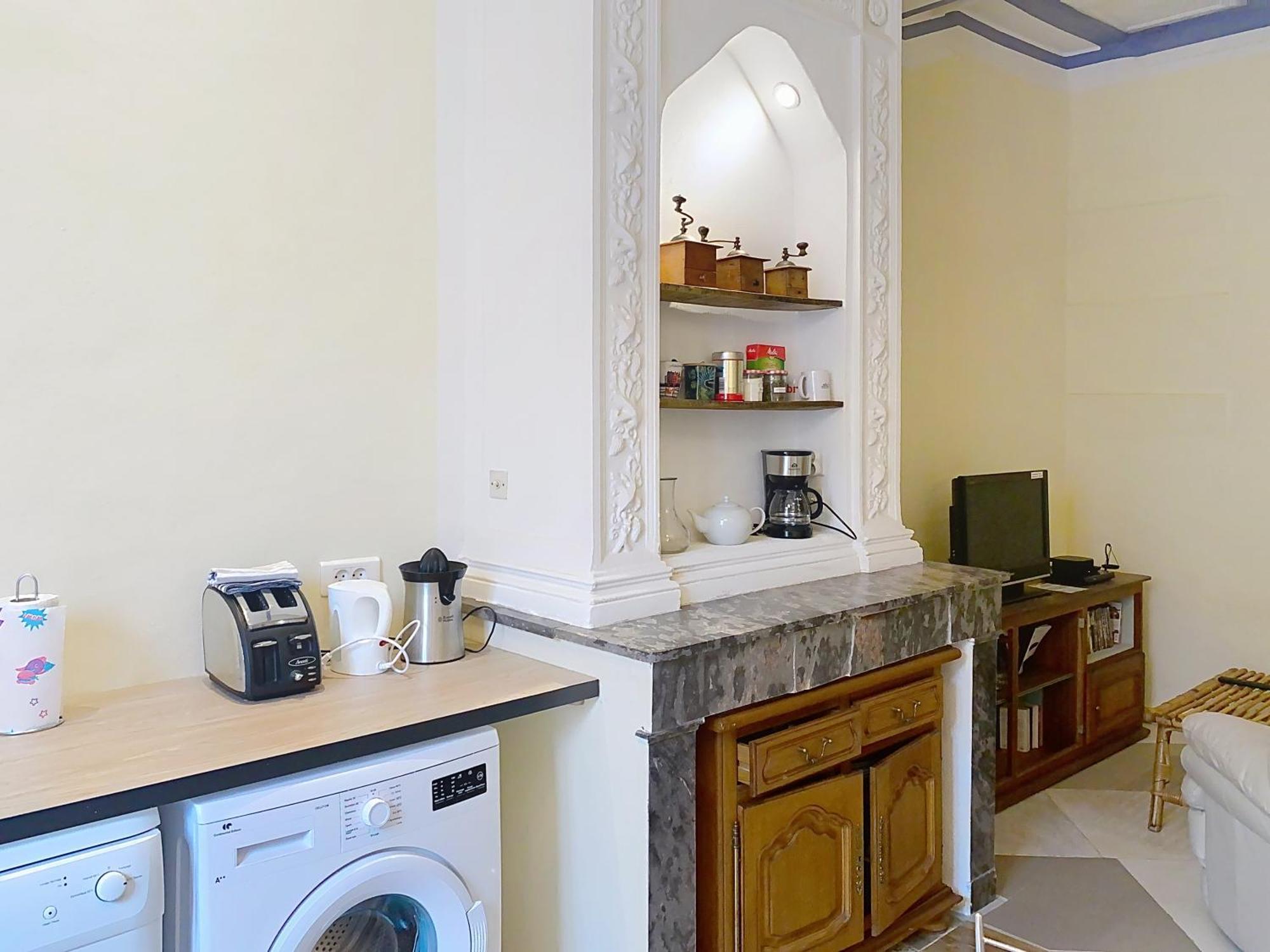 Residence Verdi - Appartements Meubles En Centre Ville Bédarieux Екстериор снимка